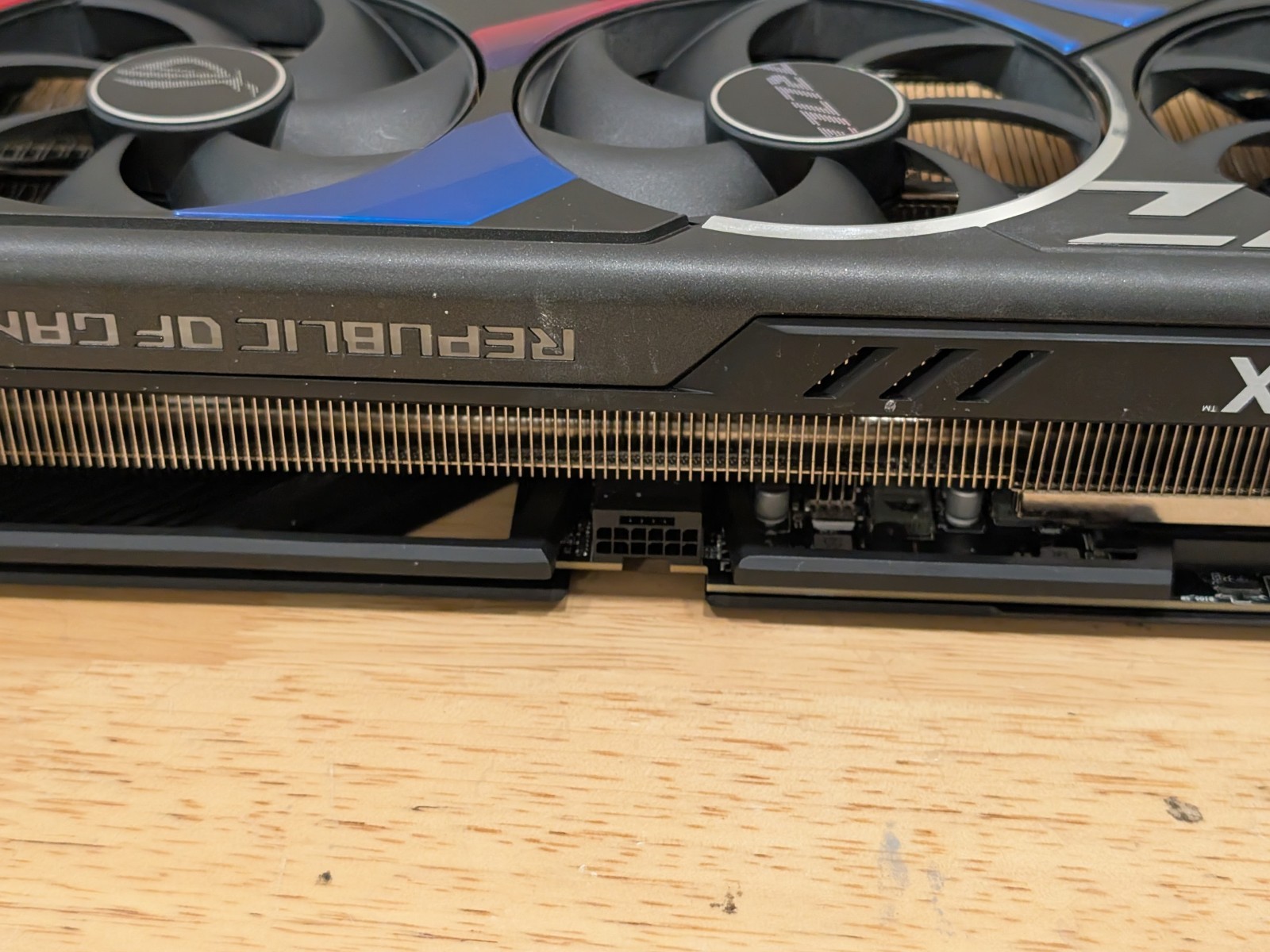 Graphics Card 24Gb Gddr6X - BH MENAWARKAN Kartu Grafis ASUS ROG