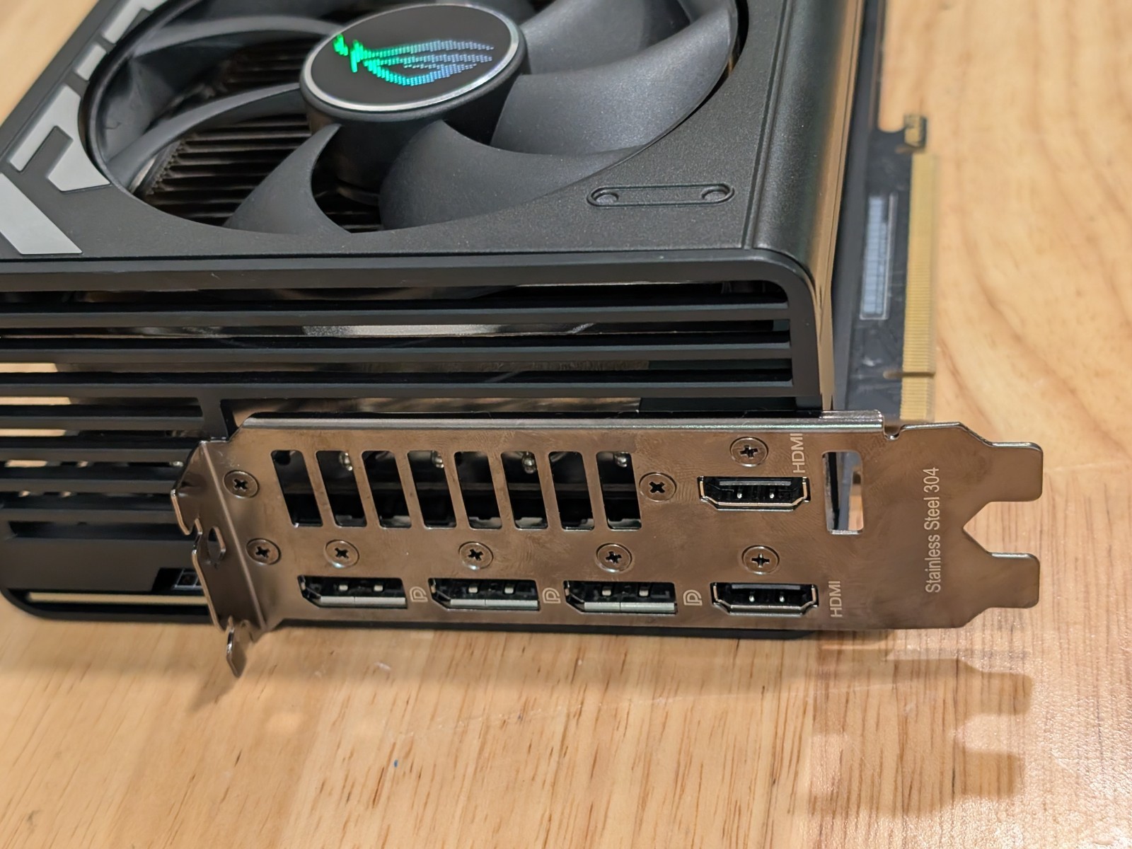 BH MENAWARKAN Kartu Grafis ASU - Graphics Card 24Gb Gddr6X ulasan dan harga